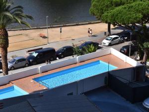 Villascosette apartamento beach palace nylis (Spanje Castell ...