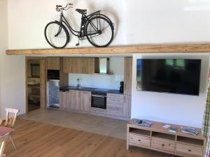 Kuchyň nebo kuchyňský kout v ubytování Ferienwohnung Sundratn