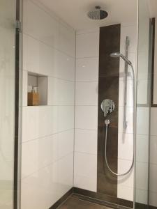 Koupelna v ubytování Ferienwohnung Sundratn + 9 fotografií