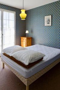 Postel nebo postele na pokoji v ubytování Maison pour 4 - Jardin - 400m plage des Lutins