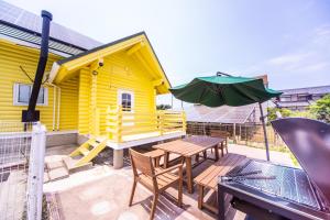 Ban công/sân hiên tại Awaji Large Log house in Goshiki 2