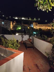 Balkón alebo terasa v ubytovaní Guesthouse La Tienda Cómpeta 21b