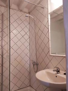 Kúpeľňa v ubytovaní Guesthouse La Tienda Cómpeta 21b