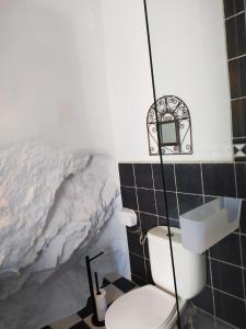 Kúpeľňa v ubytovaní Guesthouse La Tienda Cómpeta 21b