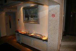 Zdjęcie z galerii obiektu Hotel Ambassade w mieście Waregem