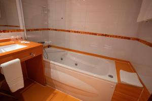 Koupelna v ubytování Hotel Lluna
