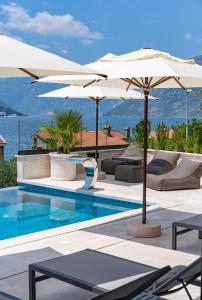 Gallery image of Boutique Hotel R Palazzo in Kotor