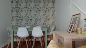 Fotografia z galérie ubytovania O Lagar apartamento grande y luminoso. 8 personas. v destinácii Pobra do Caramiñal
