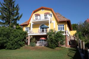 Budova, v ktorej sa apartmán nachádza