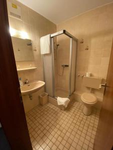 Koupelna v ubytování Hotel -Pension-Weller