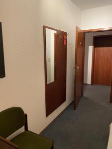 Fotografie z fotogalerie ubytování Hotel -Pension-Weller v destinaci Mühlheim