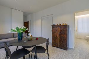 Prostor za sedenje u objektu Domus la Scala