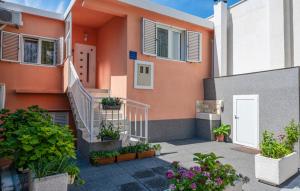 Budova, kde se apartmán nachází