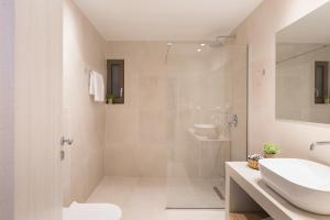 Koupelna v ubytování Calmare suites