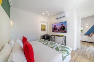 Letto o letti in una camera di Paamonim Hotel Jerusalem