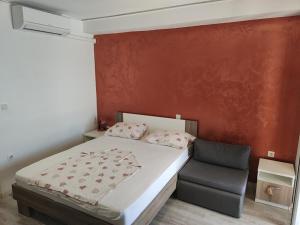Postel nebo postele na pokoji v ubytování Apartments Mladenka