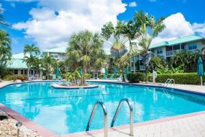 Beach Living at Plantation Village BLGS