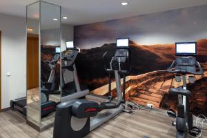 Posilňovňa alebo fitness centrum v ubytovaní Catalonia Albeniz