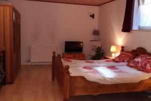 Fotografie z fotogalerie ubytování Großzügiges Chalet mit Infrarotkabine in Lengdorf v destinaci Lengdorf + 36 fotografií