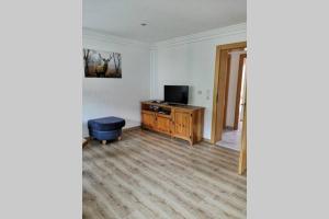 Fotografie z fotogalerie ubytování Großzügiges Chalet mit Infrarotkabine in Lengdorf v destinaci Lengdorf