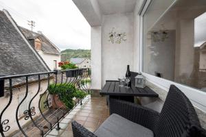 Balkon lub taras w obiekcie Ferienwohnungen am Matthiasturm