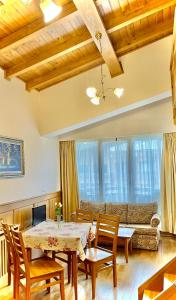 Gallery image of Pirin Golf Hotel Private Apartments Апартаменти Планински Изгрев в Пирин Голф in Razlog