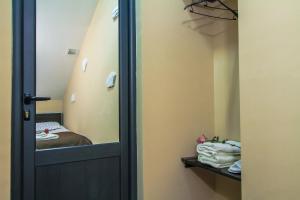 Bagno di Retro Hostel & Tours