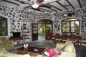 Gallery image of Casa Cangrejal B&B Hotel in La Ceiba