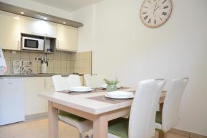 Küche/Küchenzeile in der Unterkunft Apartments Marina