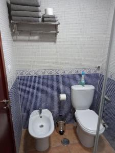 Koupelna v ubytování APARTAMENTO MOCHIMA + 10 fotografií