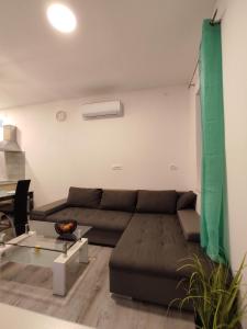 Fotografie z fotogalerie ubytování Apartment Ravnice v Omiši