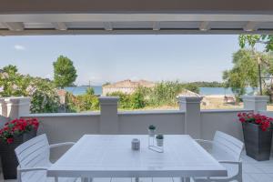 Balkón nebo terasa v ubytování Venetian Shipyard Cottage