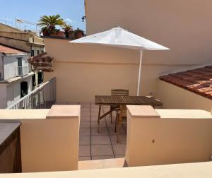 A balcony or terrace at Gioberti 25