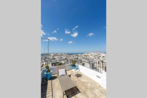 A balcony or terrace at TORRE BIANCA VISTA MARE