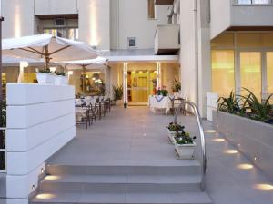 Το κτήριο όπου στεγάζεται  το ξενοδοχείο