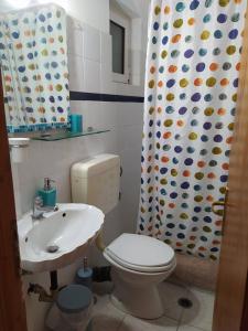 ห้องน้ำของ Eleni Karouti rooms for rent