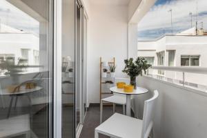 Zdjęcie z galerii obiektu Pop Art, Apartamentos de diseño en Arenal w Sewilli