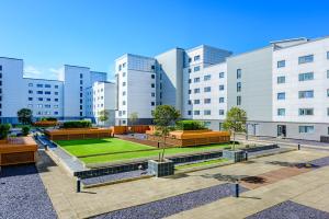 Imagem da galeria de Stylish Garden View Apartment em Edinburgo