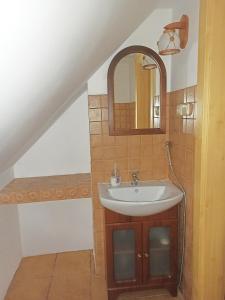 Phòng tắm tại Oravská drevenička