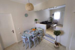 Posezení v ubytování Vatos 2 bedroom apartment