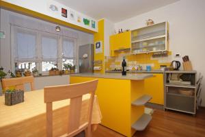 Η κουζίνα ή μικρή κουζίνα στο Apartment Bizjak +23 φωτογραφίες