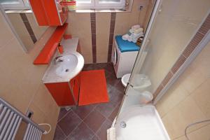 Ένα μπάνιο στο Apartment Bizjak