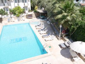 Bazén v ubytování Nefis Hotel Ölüdeniz nebo v jeho okolí