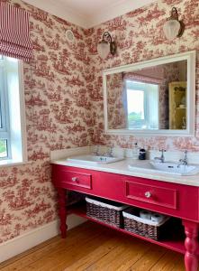 Fotografie z fotogalerie ubytování Brook Lodge v destinaci Glenties + 30 fotografií