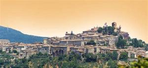 a town on top of a hill with houses at Charming House in Amelia with Lake View, 200 m² in Amelia