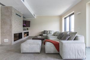 Galeriebild der Unterkunft Villa Del Sasso - Cremia in Cremia