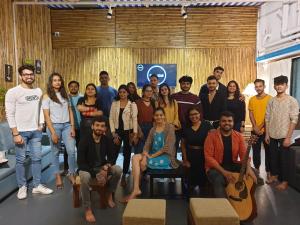 un grupo de personas posando para una foto en HOSHTEL99 - Stay, Cowork and Cafe - A Backpackers Hostel en Pune