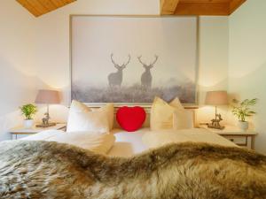 Ein Bett oder Betten in einem Zimmer der Unterkunft Holiday Apartements by Hotel Grüner Baum Feldberg