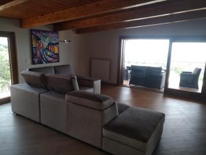 A seating area at Porta del cilento