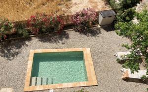Jardín al aire libre en Casa Les Germanes